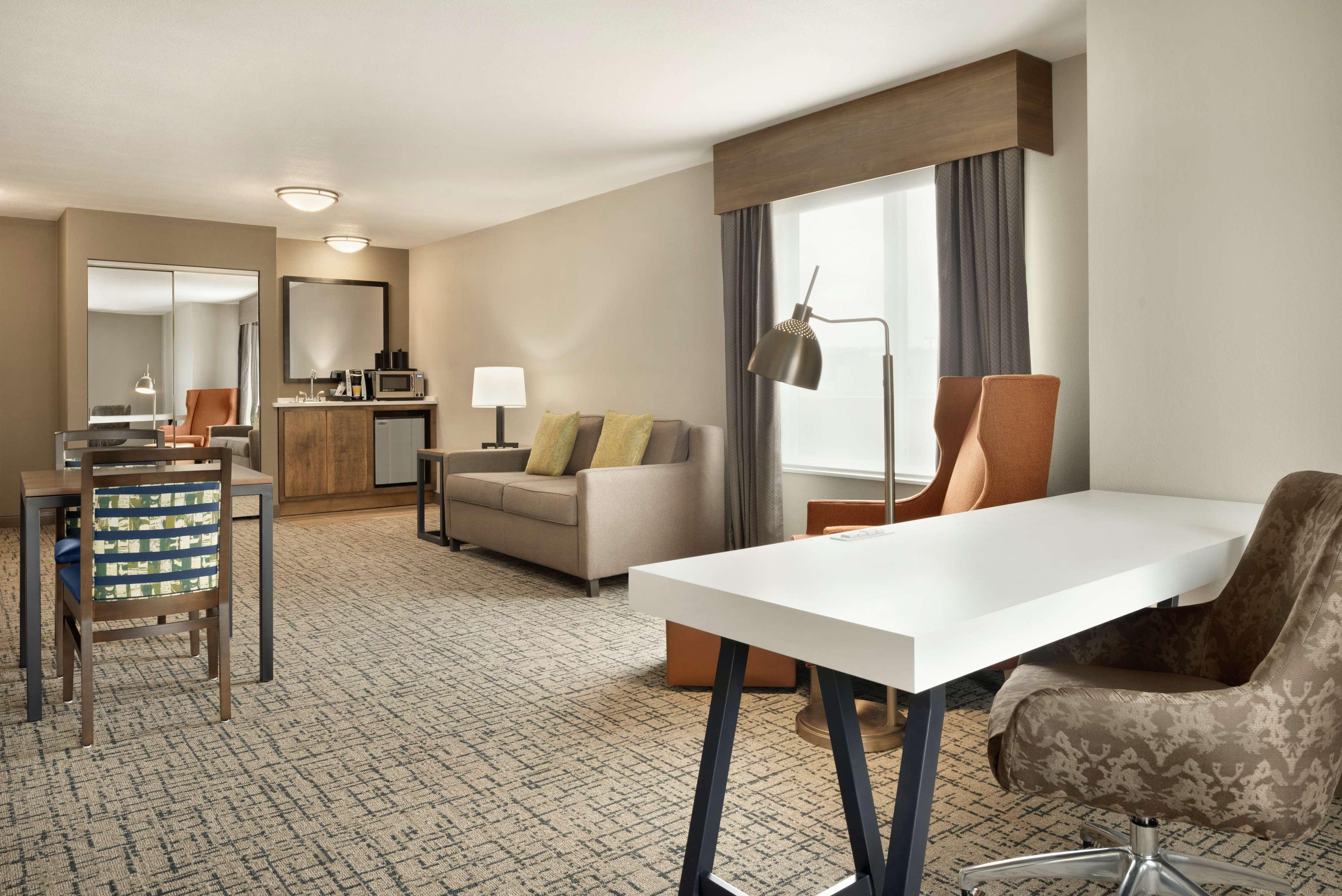 Hilton Garden Inn Dubuque Downtown Екстер'єр фото