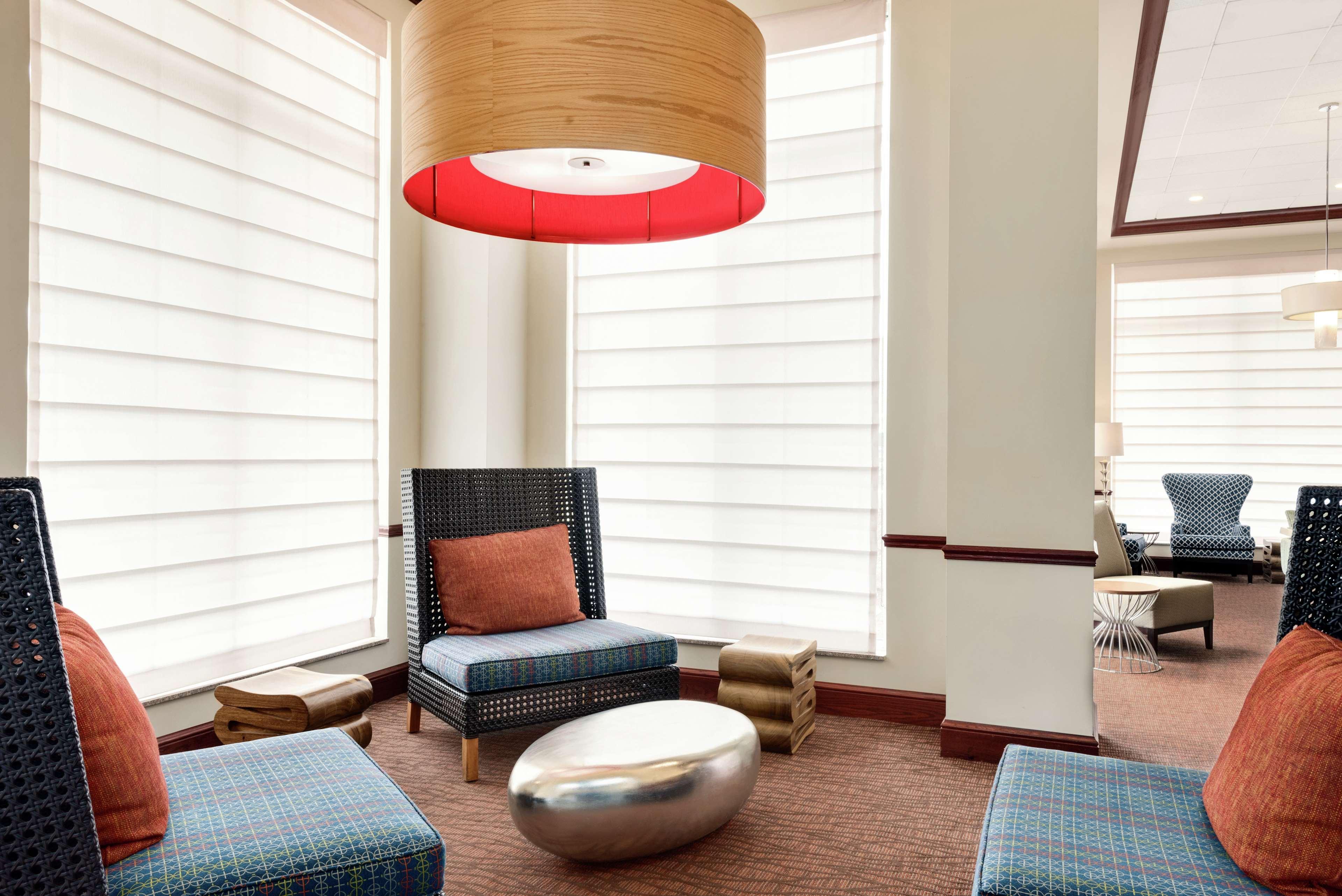 Hilton Garden Inn Dubuque Downtown Екстер'єр фото